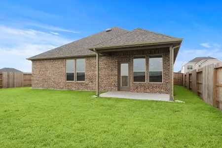 New construction Single-Family house 439 Turtle Creek Dr, Dayton, TX 77535 plan Richmond - image