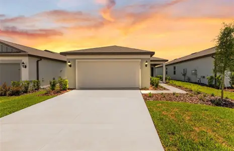 New construction Single-Family house 3033 Windswept Wy, Wildwood, FL 34785 plan Daylen - image