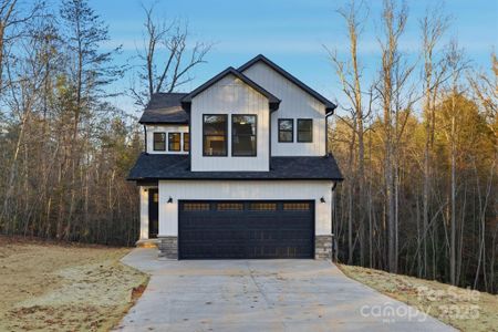 New construction Single-Family house 9389 W Ridge Dr, Hickory, NC 28601 - image