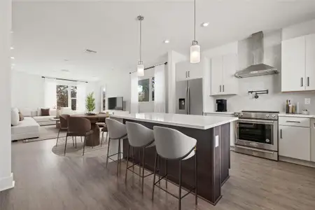 New construction Townhouse house 301 15Th St N, St. Petersburg, FL 33705 - image 10