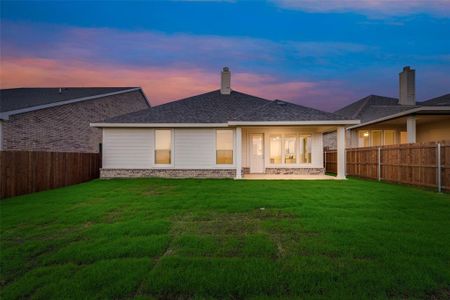 New construction Single-Family house 3512 Austin St, Gainesville, TX 76240 Cascade II- photo 24 24