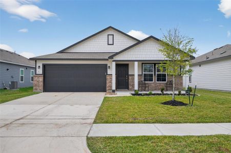 New construction Single-Family house 812 Brookside Dr, Dayton, TX 77535 plan Cabot - image