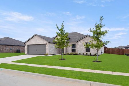 New construction Single-Family house 429 Basalt Dr, Azle, TX 76020 Cromwell II- photo 2 2