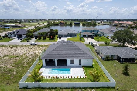 New construction Single-Family house 10 Sw 33Rd Ave, Cape Coral, FL 33991 - image