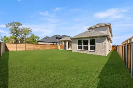 New construction Single-Family house 1704 Possum Fire Trl, Mesquite, TX 75181 plan Caroline 2F - image