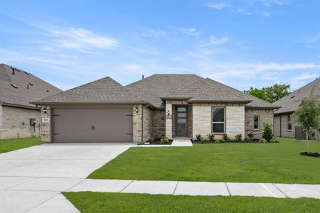 New construction Single-Family house 1076 Foxtail Dr, Justin, TX 76247 plan Alderbury - image