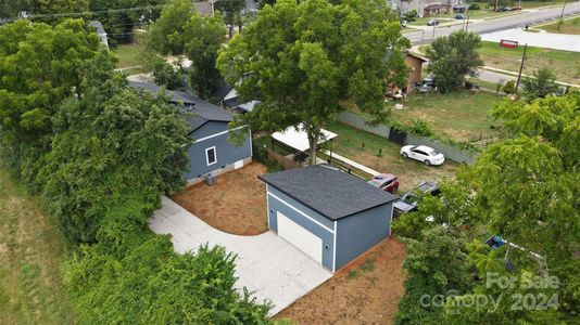 New construction Single-Family house 913 Wilson Lee Boulevard, Statesville, NC 28677 - photo 0