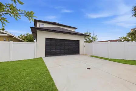New construction Single-Family house 2328 W La Salle St, Tampa, FL 33607 - image