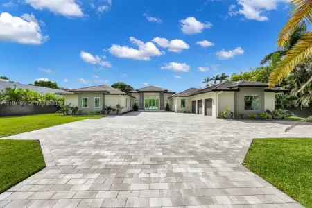 New construction Single-Family house 11240 Sw 95Th St, Miami, FL 33176 - image