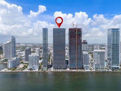 New construction Condo house 700 NE 24th St, Unit 4502, Miami, FL 33137 - image 5