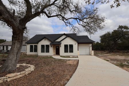 New construction Single-Family house 2647 Western Skies, Spring Branch, TX 78070 - image