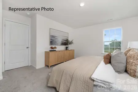 New construction Single-Family house 1365 37Th Avenue Ln Ne, Hickory, NC 28601 plan Aisle - image