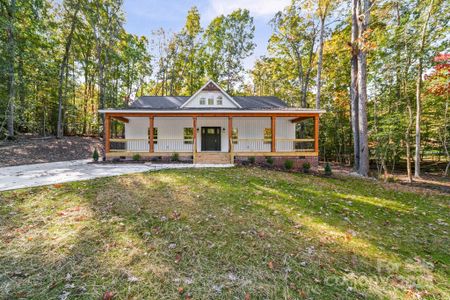 New construction Single-Family house 237 Roxboro Dr, Mount Gilead, NC 27306 - image