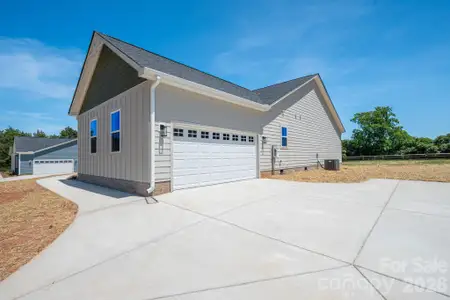 New construction Single-Family house 1343 Zeb Haynes Rd, Maiden, NC 28650 - image