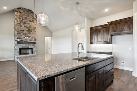 New construction Single-Family house 1024 Brock Heights Ct, Brock, TX 76087 plan The Greyson II - image 8