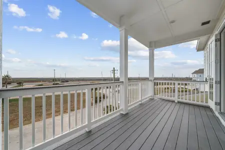 New construction Single-Family house 4011 Estuary Ct, Galveston, TX 77554 - image 4