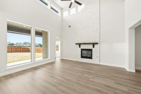 New construction Single-Family house 420 Laurel Ln, Glenn Heights, TX 75154 Violet IV- photo 10 10