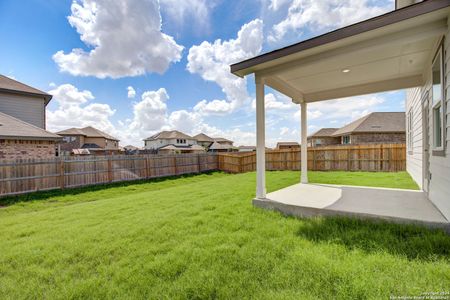 New construction Single-Family house 3424 Meteor Night, Converse, TX 78109 The Douglas C- photo 93 93