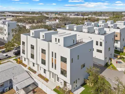 New construction Townhouse house 305 15Th St N, St. Petersburg, FL 33705 - image 3