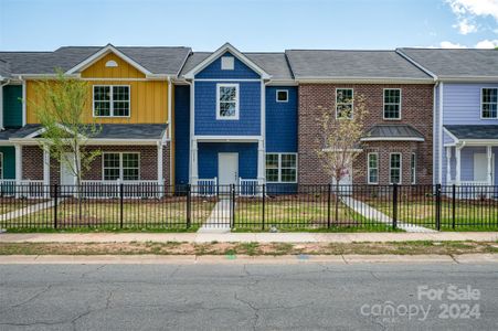 New construction Townhouse house 2029 Catherine Simmons Avenue, Charlotte, NC 28216 - photo 0