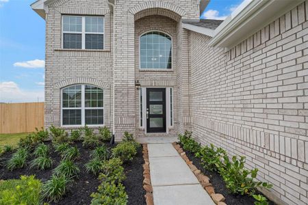 You will love the Kitchen with lots of cabinets & Quartz countertops, upgraded stainless steel appliances, & even a USB outlet. Front yard Sprinkler System. COST & ENERGY EFFICIENCY FEATURES: Lennox 16 Seer HVAC System, Honeywell Thermostat, PEX Hot & Cold Water Lines, Rheem Whole House Tankless Gas Water Heater, Radiant Barrier, & Vinyl Double Pane Low E Windows that open to the inside of the home for cleaning.  Martha’s Vineyard, located just NW of the intersection of Hwy. 6 & CR-46 spanning over 100 acre