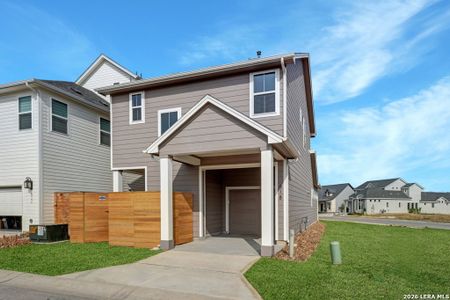 New construction Single-Family house 618 Chambray, New Braunfels, TX 78130 - image