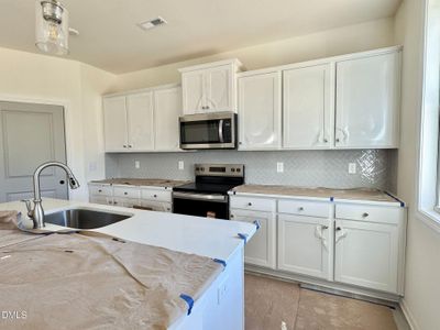 New construction Single-Family house 303 Pecan Valley Wy, Four Oaks, NC 27524 plan Harper II - image 6