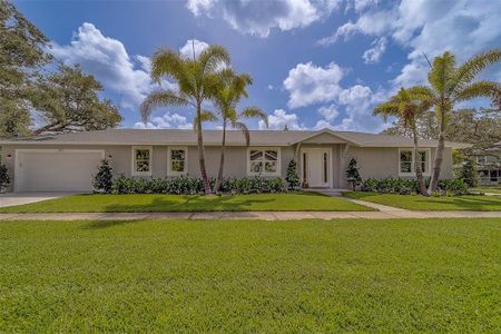 New construction Single-Family house 102 7Th Ave Se, Largo, FL 33771 null- photo 0