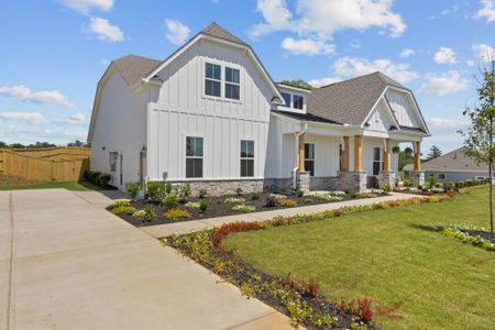New construction Single-Family house 700 Timber Grove Dr, Simpsonville, SC 29681 plan Whitley - image