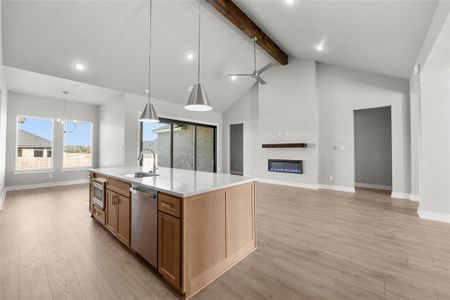 New construction Single-Family house 303 Boots Ct, Lorena, TX 76655 plan Big Pine Creek - image 6