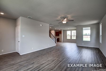 New construction Single-Family house 16407 Rosemary Rdg, Elmendorf, TX 78112 The Murray H- photo 18 18