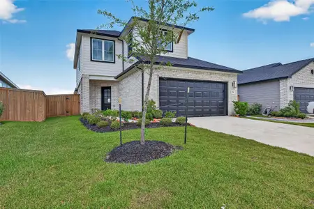 New construction Single-Family house 304 Palero Path, Brookshire, TX 77423 plan Plan 2102 - image