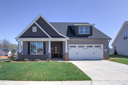 New construction Single-Family house 1059 Fairhaven Dr, Mebane, NC 27302 Pinehurst III- photo 0