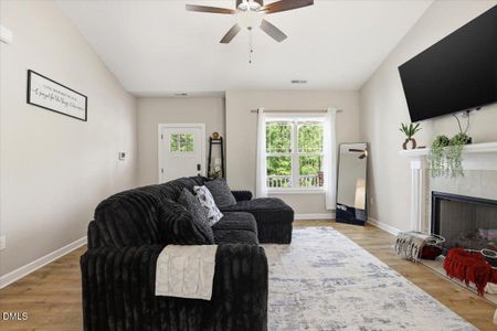 New construction Single-Family house 78 Pedestal Ct, Zebulon, NC 27597 plan Iverson - image 13
