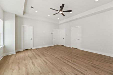 New construction Single-Family house 1946 Purswell Rd, Houston, TX 77055 - image 16