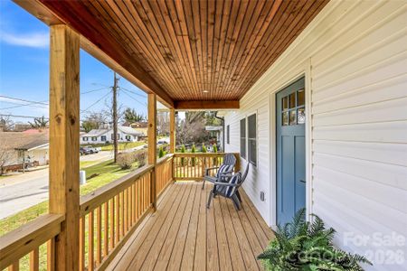 New construction Single-Family house 807 N Whitted St, Hendersonville, NC 28791 - image