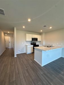 New construction Single-Family house 218 Rd 590108, Cleveland, TX 77327 - image 6