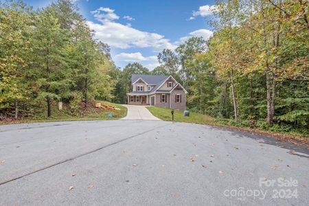 New construction Single-Family house 3171 Stonemill Path, Sherrills Ford, NC 28673 - photo 0