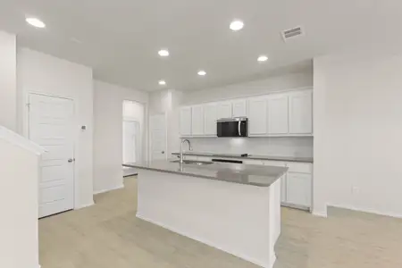 New construction Townhouse house 4509 Avion Dr, Sanger, TX 76266 plan Graham - image 6