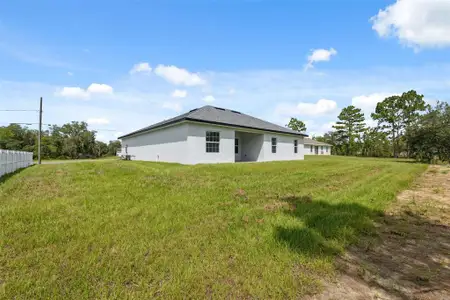 New construction Single-Family house 752 Marion Oaks Mnrs, Ocala, FL 34473 - image