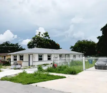 New construction Duplex house Miami, FL 33177 - image