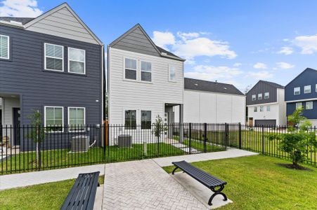 New construction Single-Family house 2213 Springwood Vista Ln, Houston, TX 77055 - image