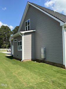 New construction Single-Family house 1039 N Lincoln St, Benson, NC 27504 - image