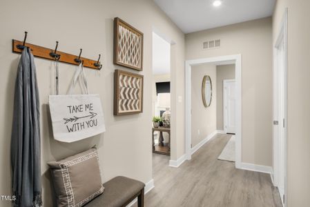New construction Single-Family house 623 Glen Hollow Dr, Raleigh, NC 27604 plan Lehigh - image 16