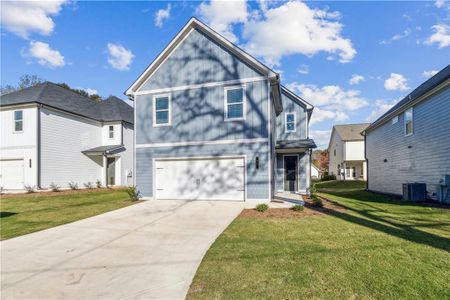 New construction Single-Family house 22 Hampton Forest Lane, Hoschton, GA 30548 Larson- photo 0