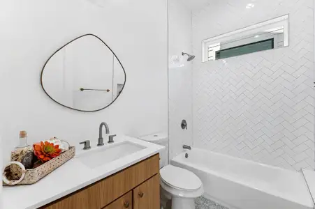 New construction Single-Family house 106 W Croslin St, Unit 1, Austin, TX 78752 - image 19