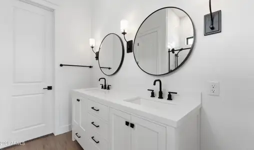 New construction Single-Family house 20311 W Campbell Ave, Buckeye, AZ 85396 plan Clyde III - image 4