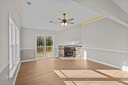 New construction Single-Family house 200 Hope Rd, Spartanburg, SC 29303 plan Iris - image 7