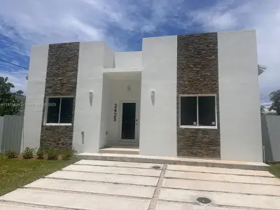 New construction Single-Family house 2423 Nw 23Rd Ln, Fort Lauderdale, FL 33311 - image