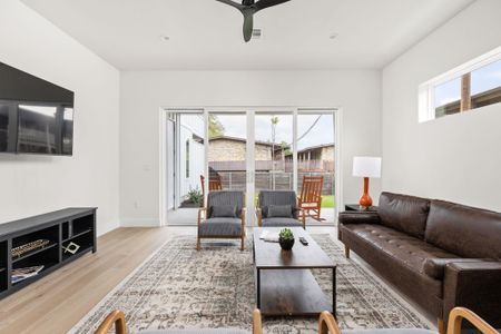New construction Townhouse house 1402 Summit St, Unit A, Austin, TX 78741 null- photo 7 7